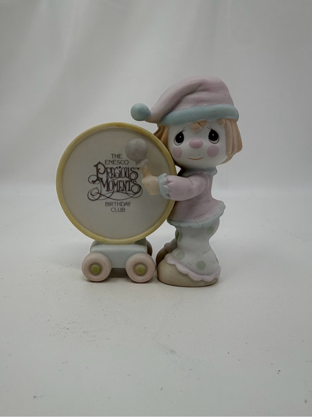 1985 Precious Moments Charter Member Our Club Can't Be Beat Figurine #B-0001